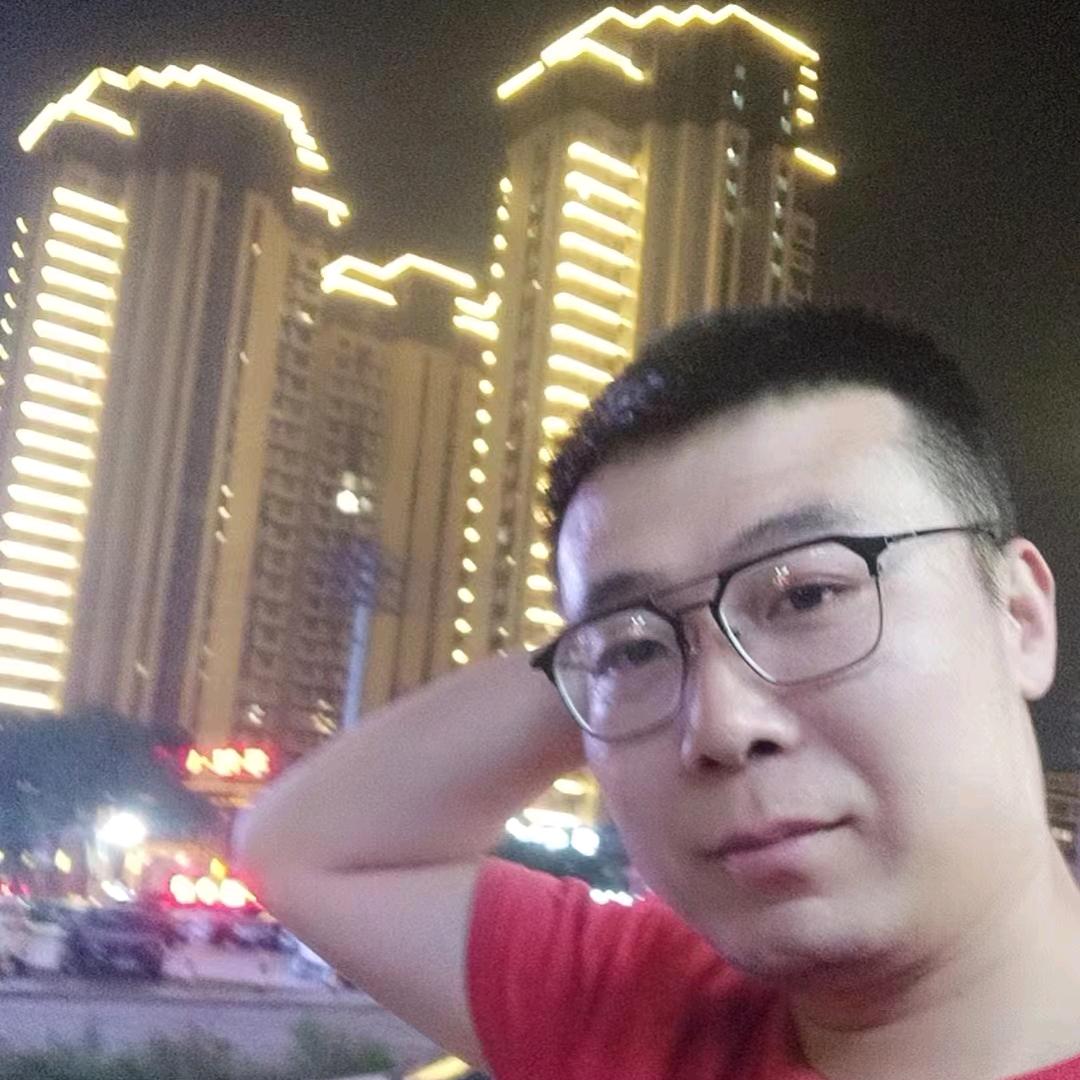 开货车的小土豆