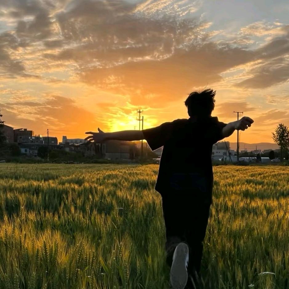 笙歌醉梦间