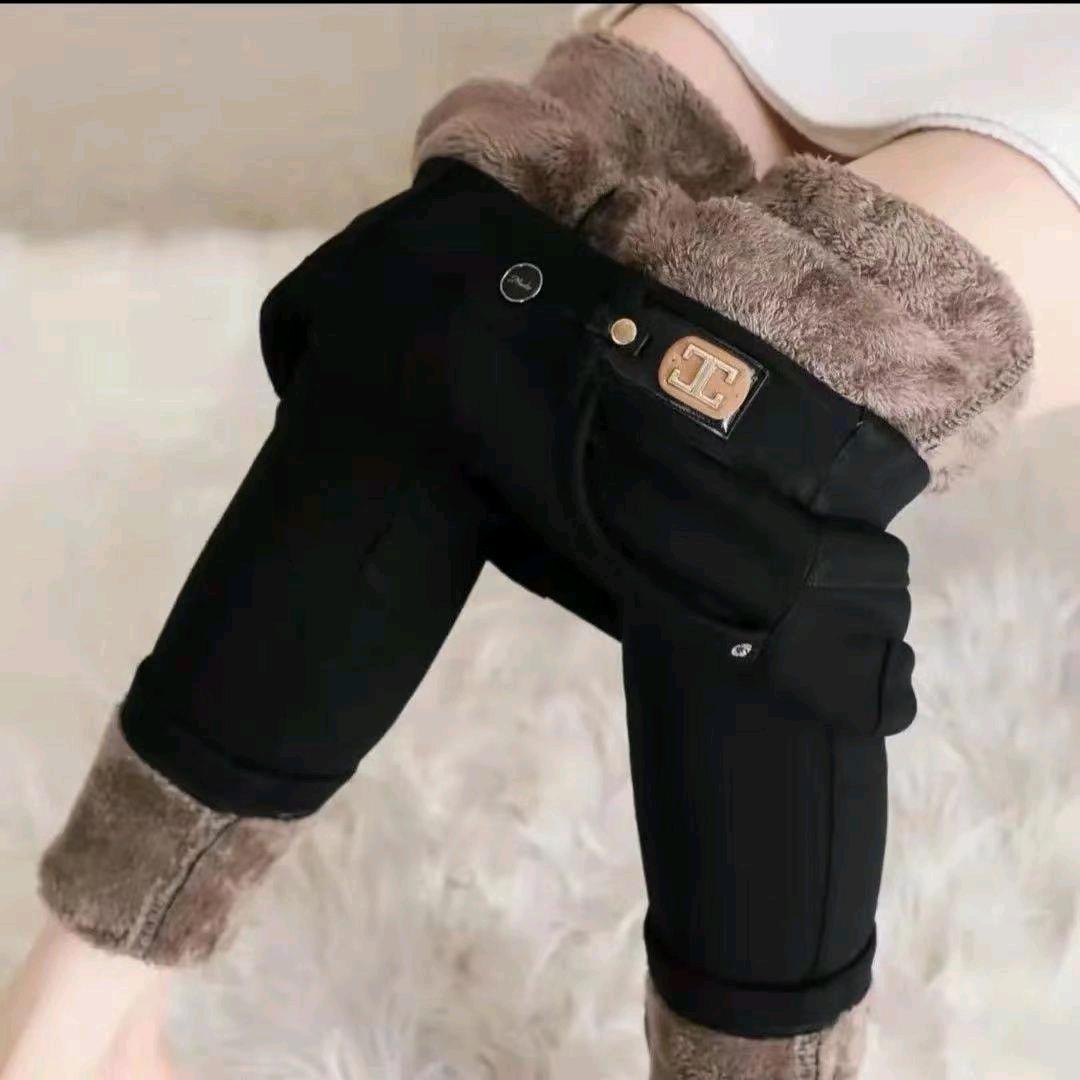 依品卓姿服饰个体店妍度服饰