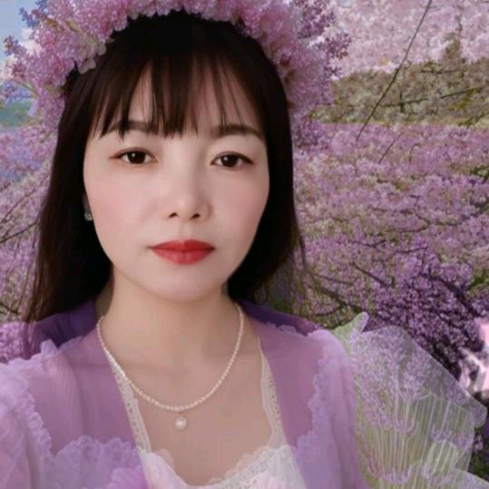 小英，