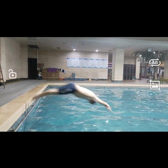 天旭游泳馆刘浩