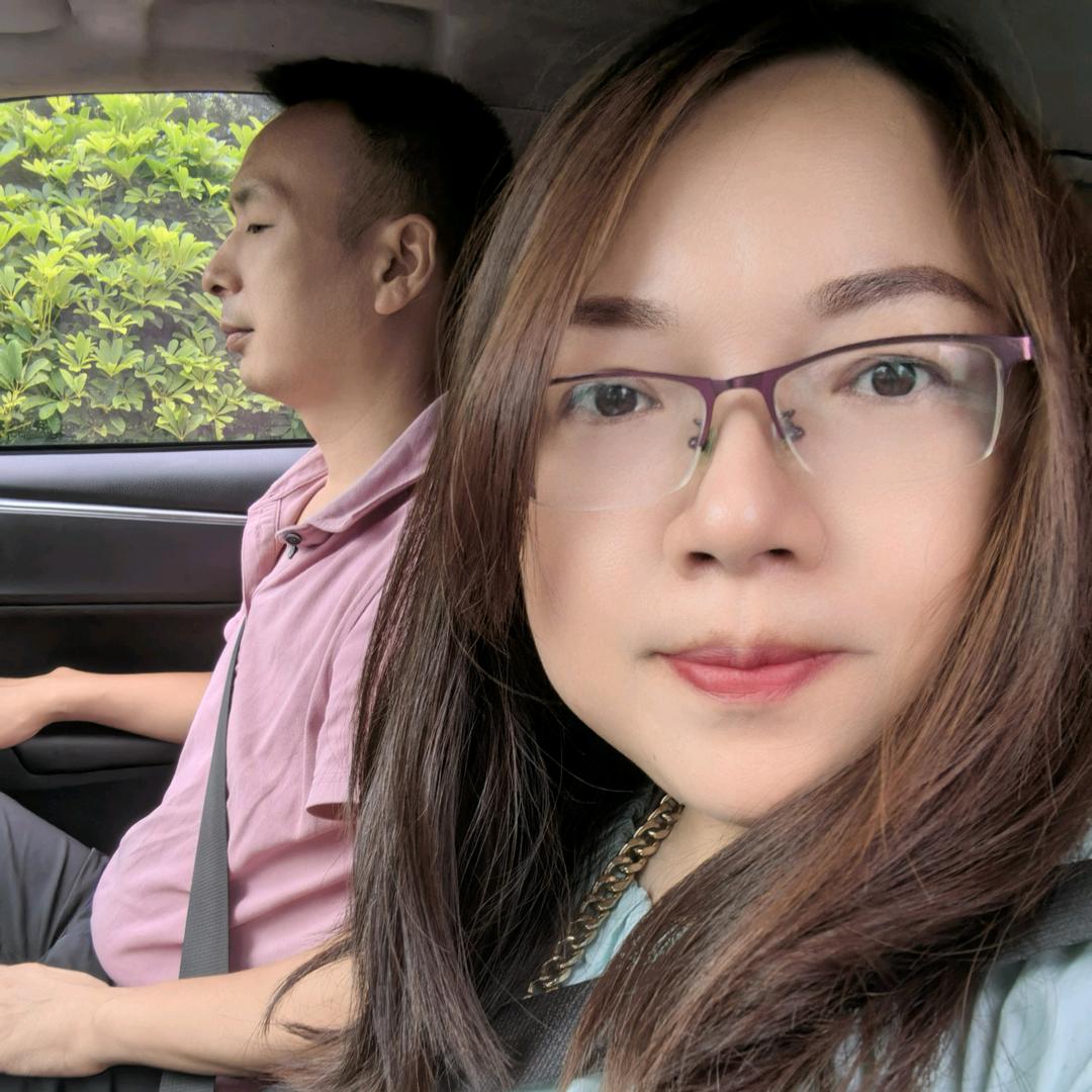 在珠海的宜宾小秋