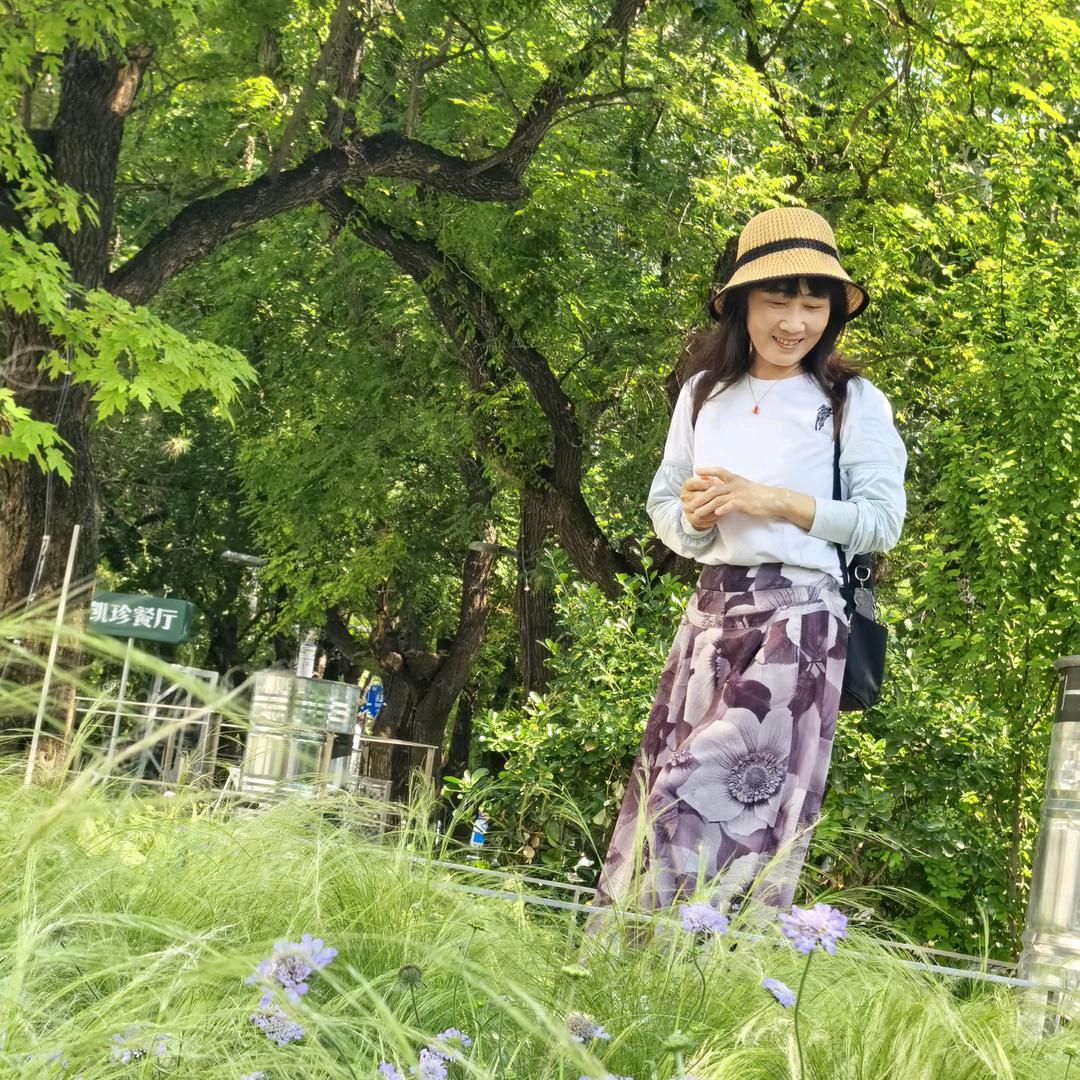 李大姐