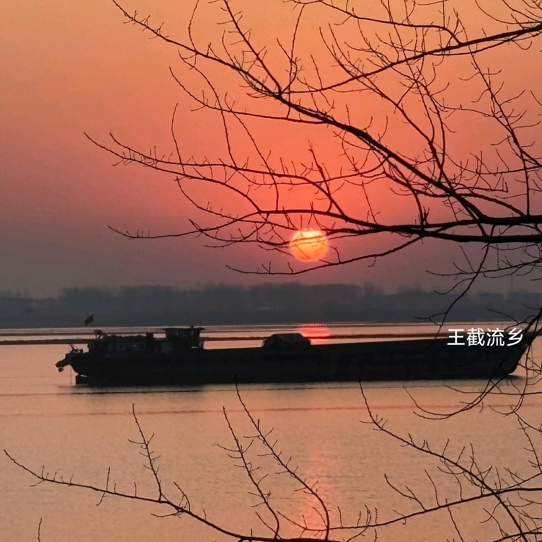 三桥人卖马桶卫浴