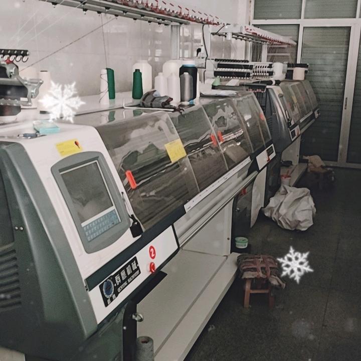 徐克玄，专业干三针电脑横机