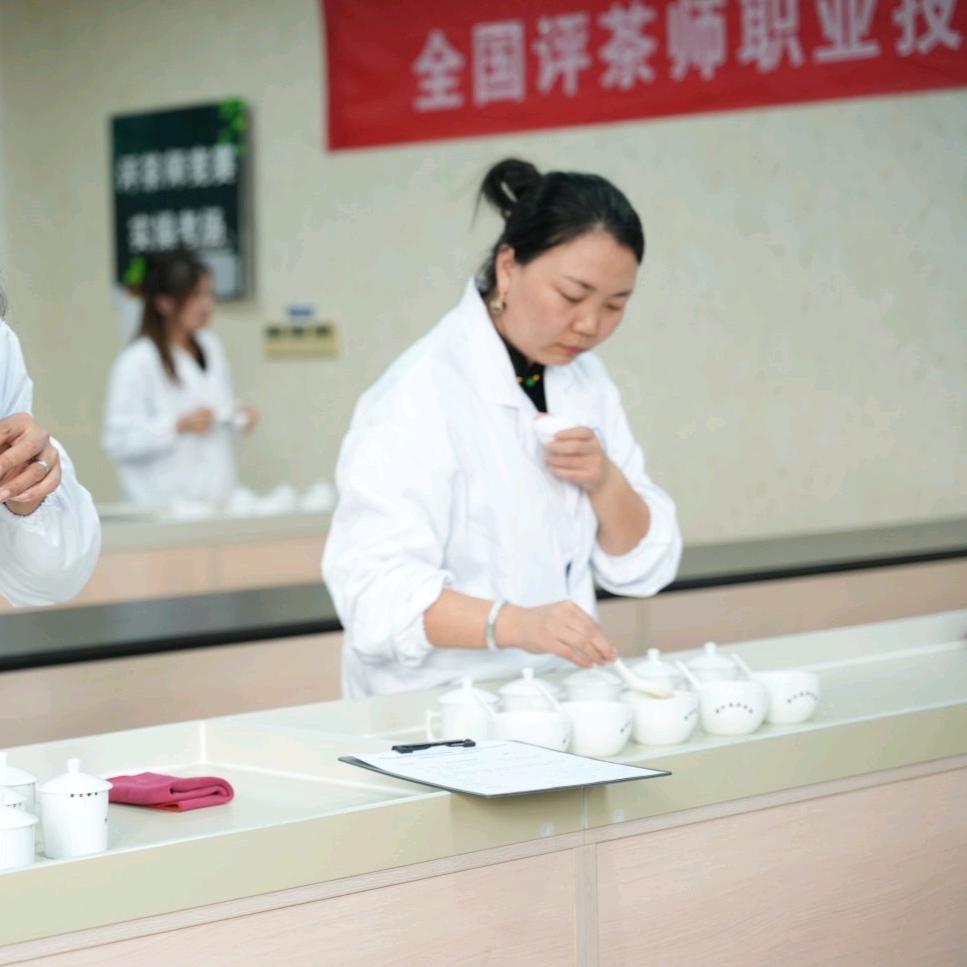 爱喝茶的80后宝妈