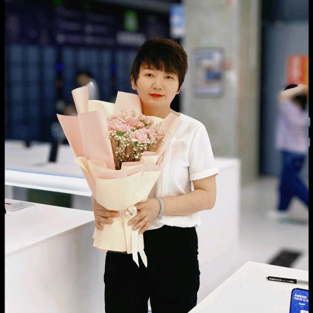 新泰玲姐（卖手机的王二妮）