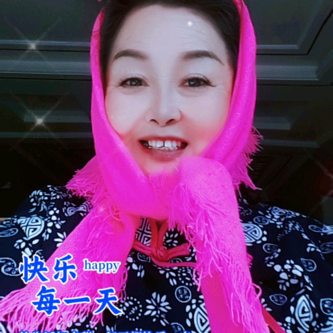 快乐开心的农村傻二姐