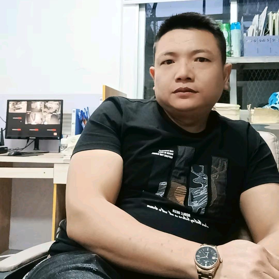 露天KTV1号舞台