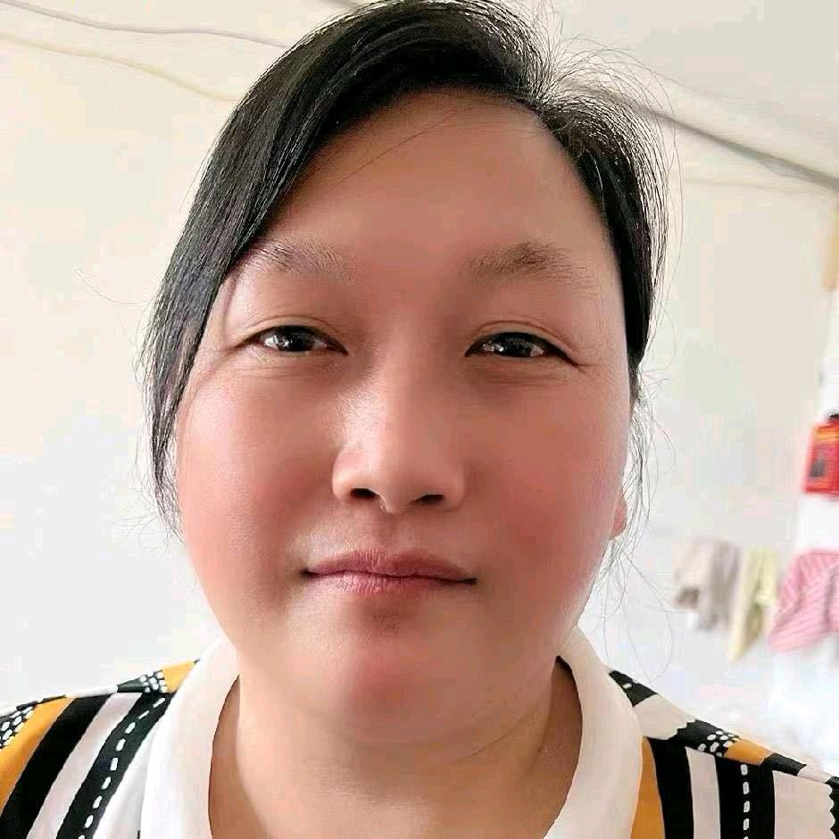 坚强娥姐每天中午十二点一十开播