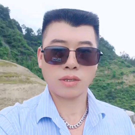 满哥开心