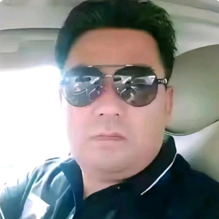 AAA-圣戈邦光伏瓦批发