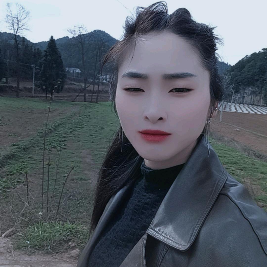 情情《连赞拉黑》