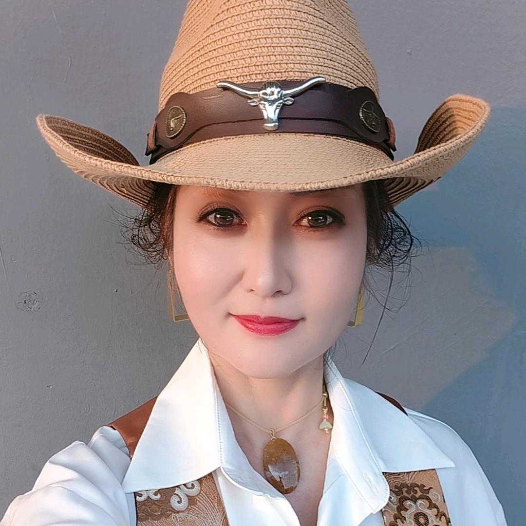 云朵朵原创蒙元素首饰制作工艺室