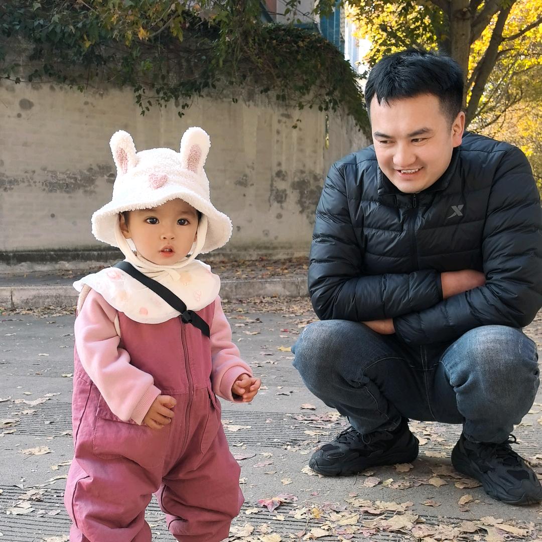 伟哥卖鸡爪
