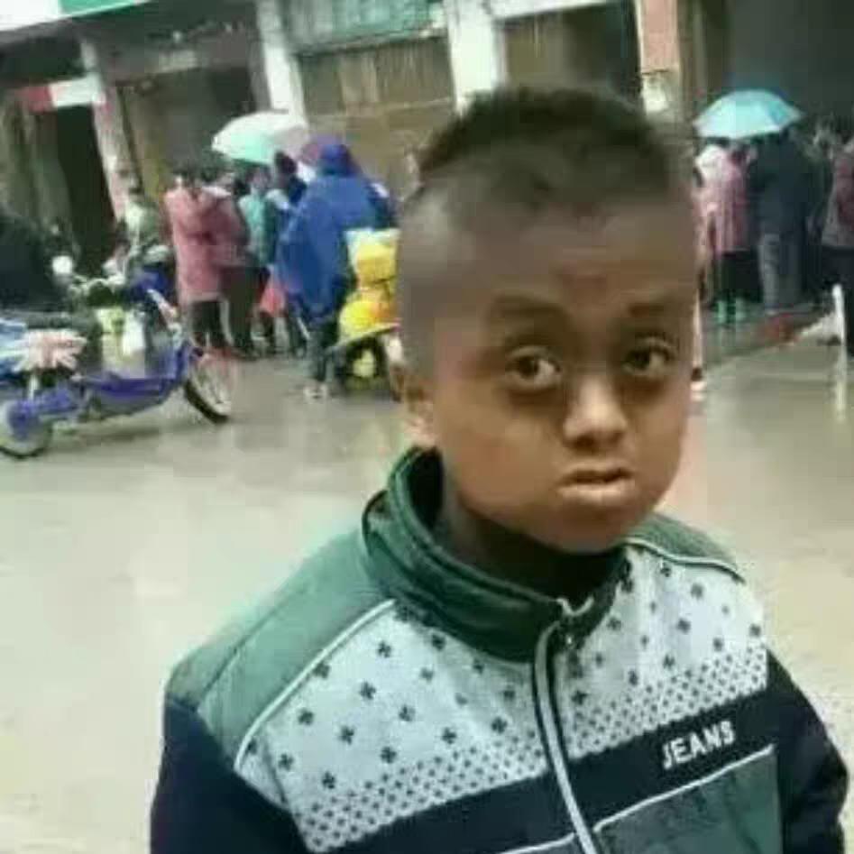 AkA小恩