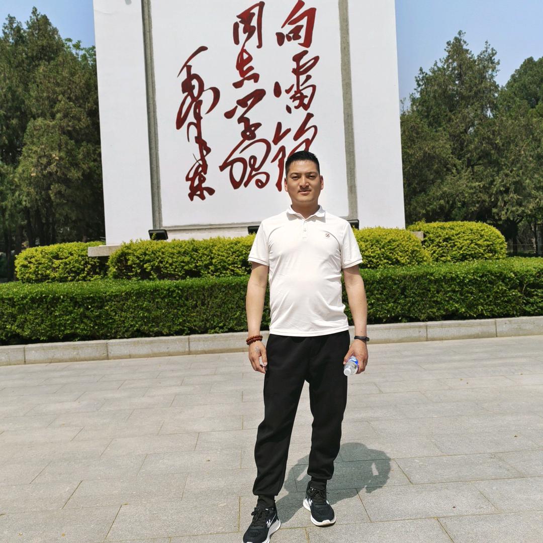 小广.