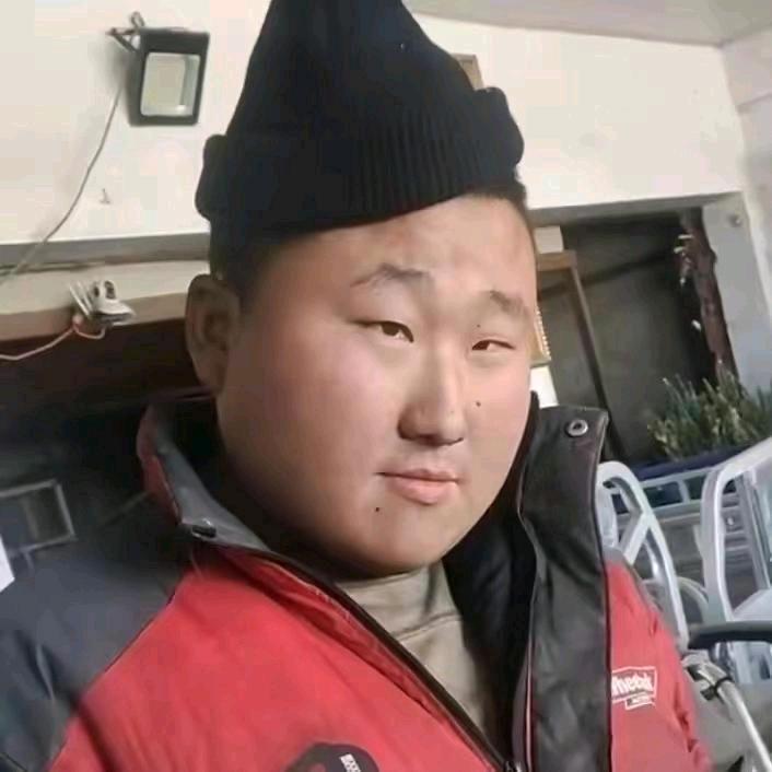 清纯的二笔小男孩