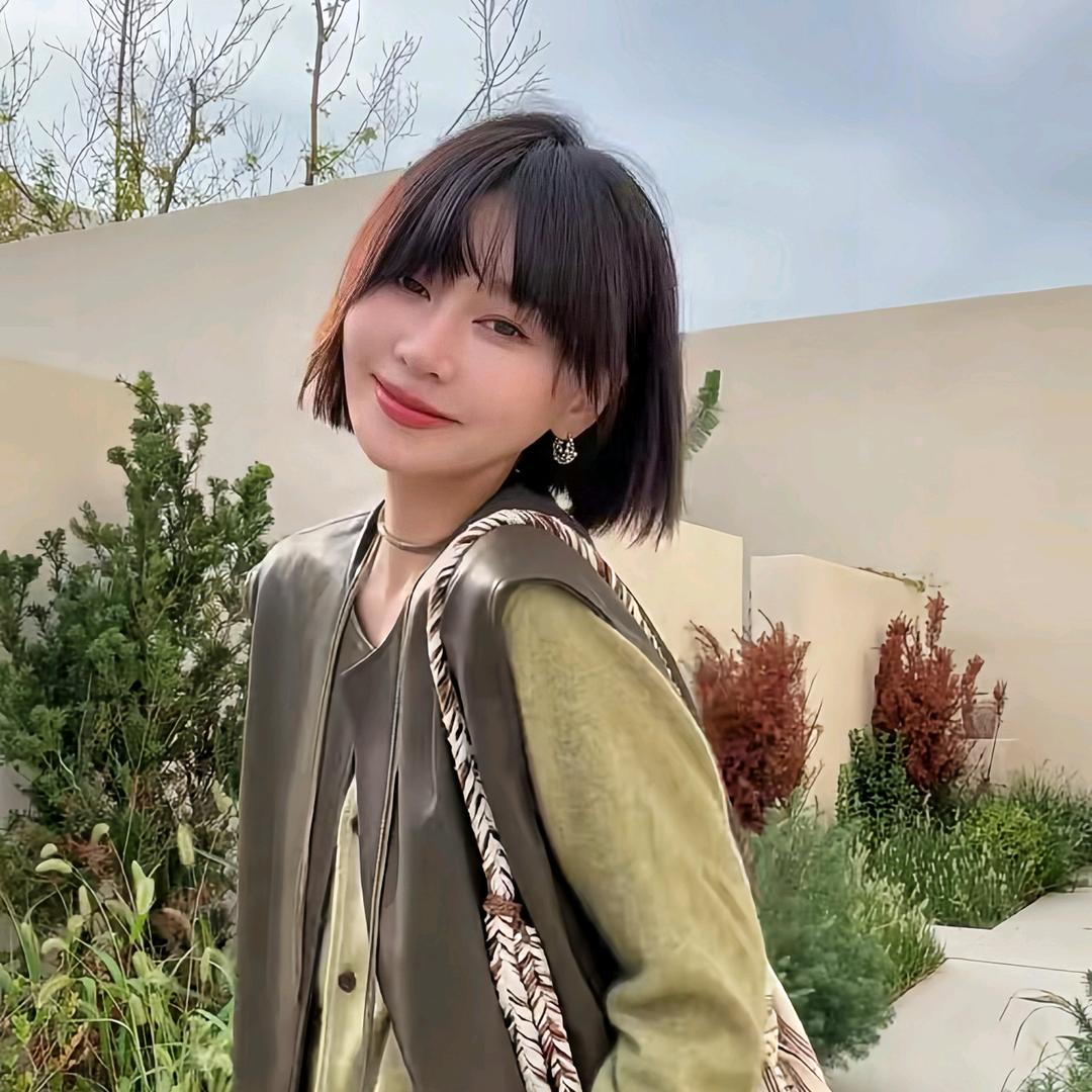 黎九九定制私人衣橱