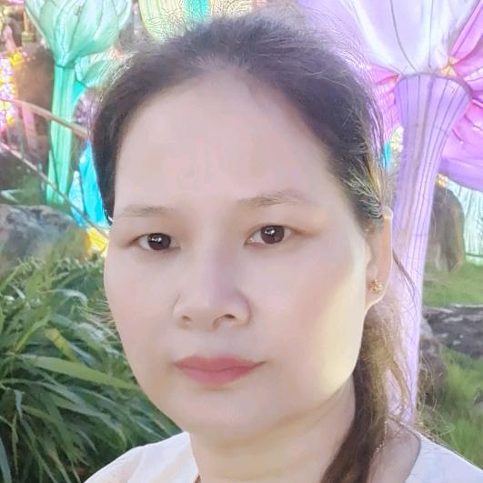 @黄家*^ω^*三小姐