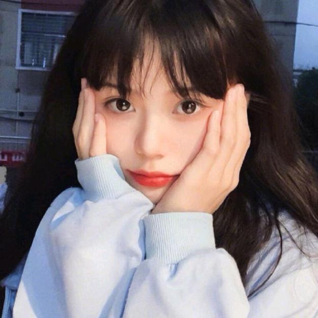 同学爱月👄
