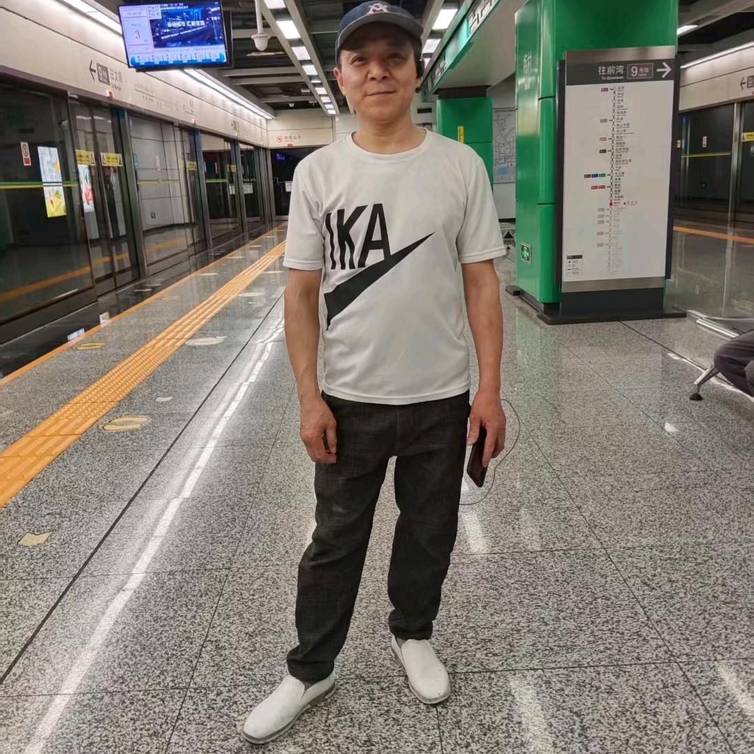 陈哥，农民工