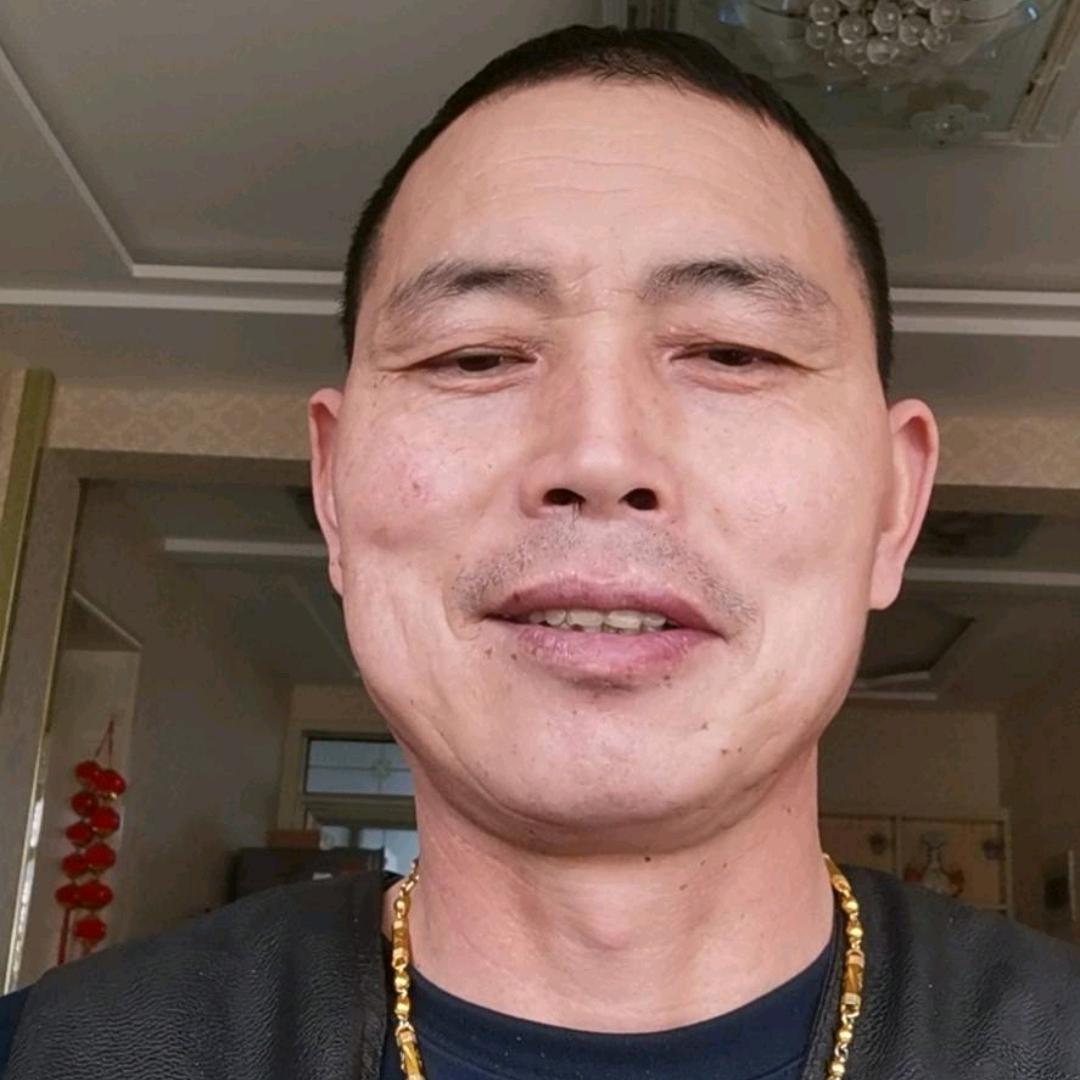 开心帅哥