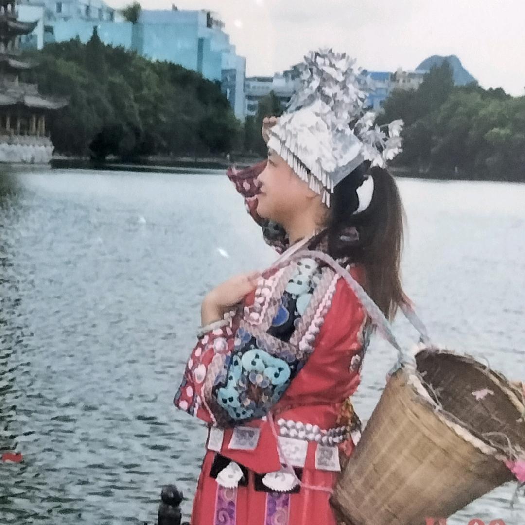 阳阳