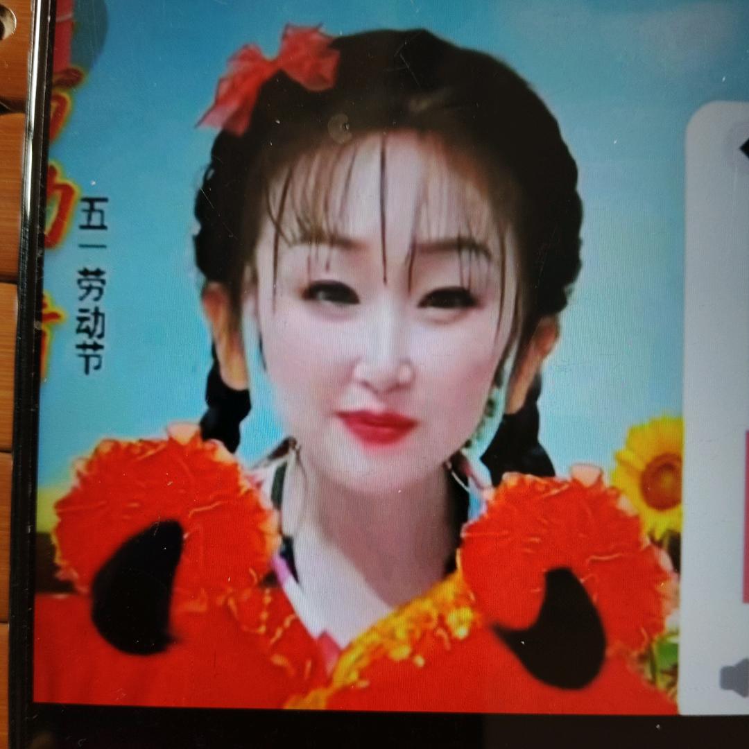 欧红姐(晚上9点半开播