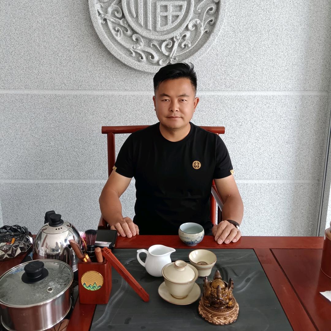 昆明统艺.艺墅建筑涂装·朱师