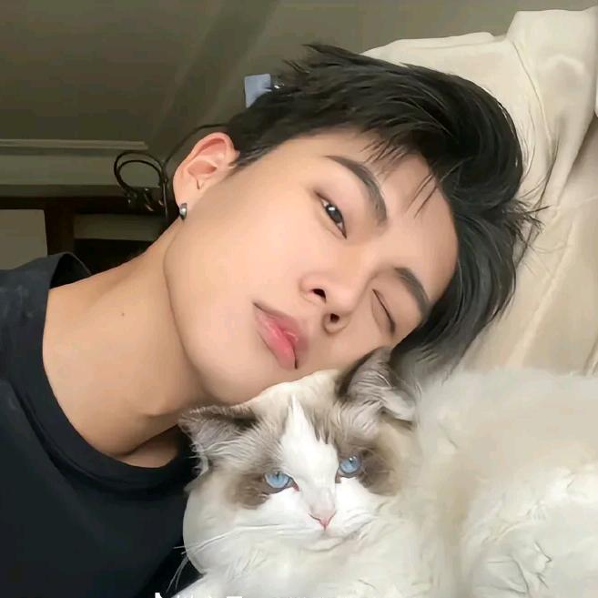 𝓨.小澈（航天真神，游戏顶护）