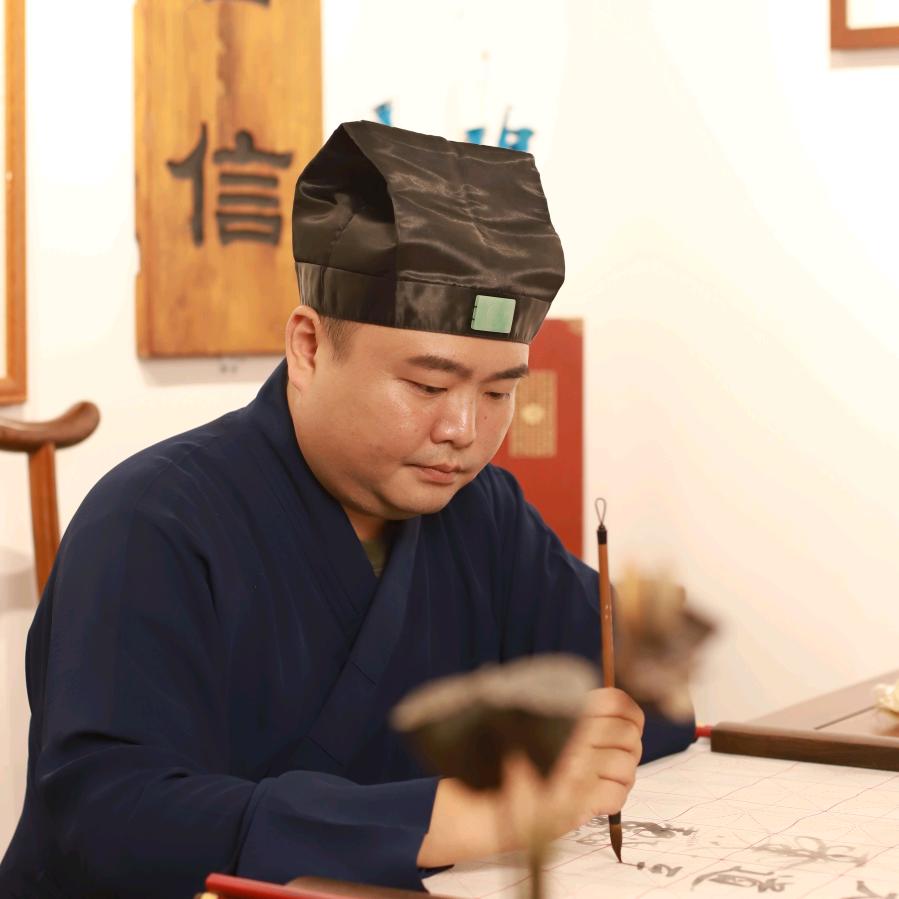 万能的小林子