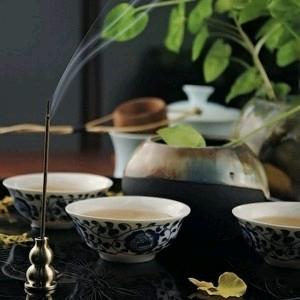 春意居士