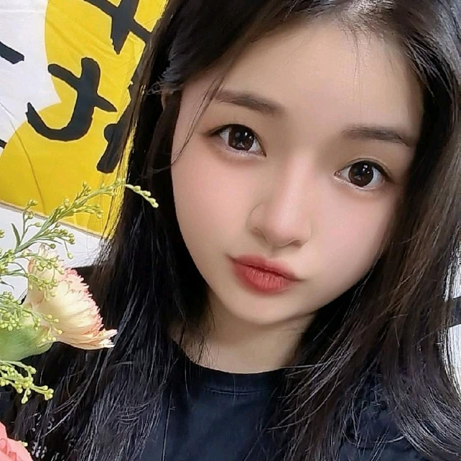 大脸瑶妹爱钓鱼