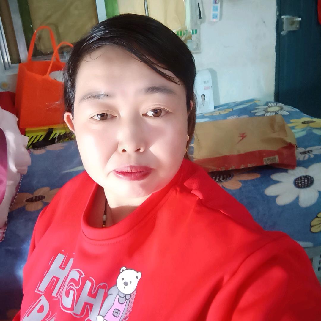 夜里在想你🌹🌹