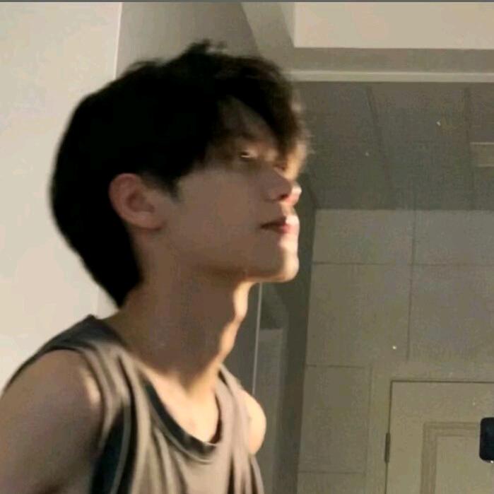 华😜