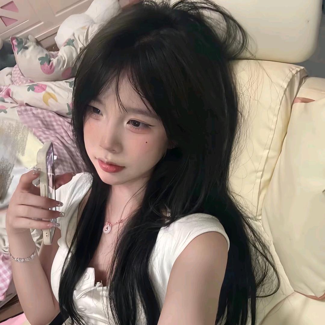 ℋღ᭄幽兰🍒烟雨᭄梦💞࿐