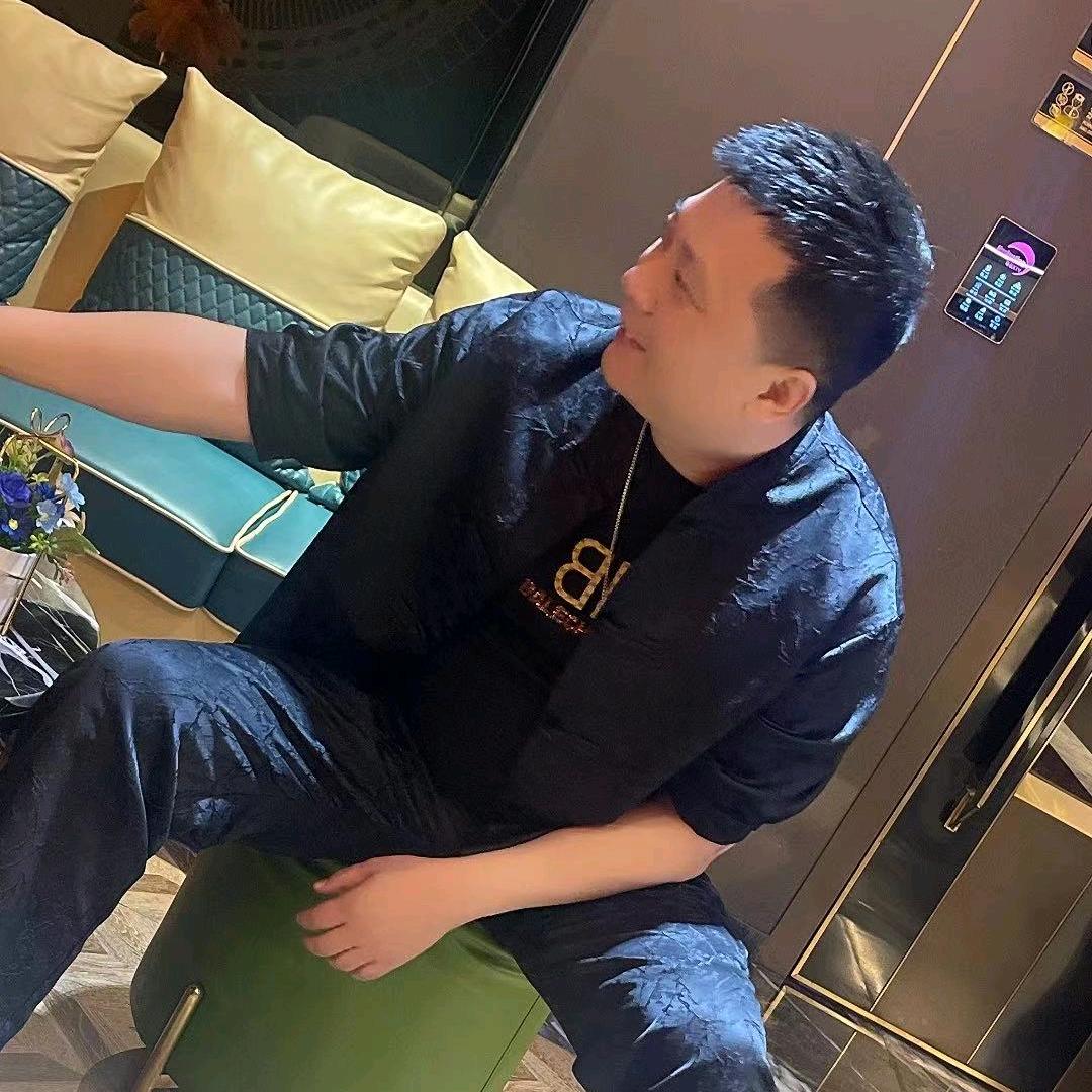 简尚男装（三哥）