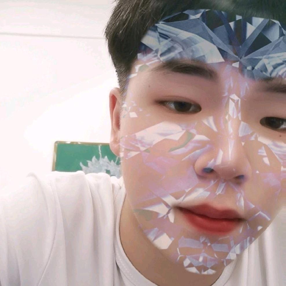 每天只睡仨小时