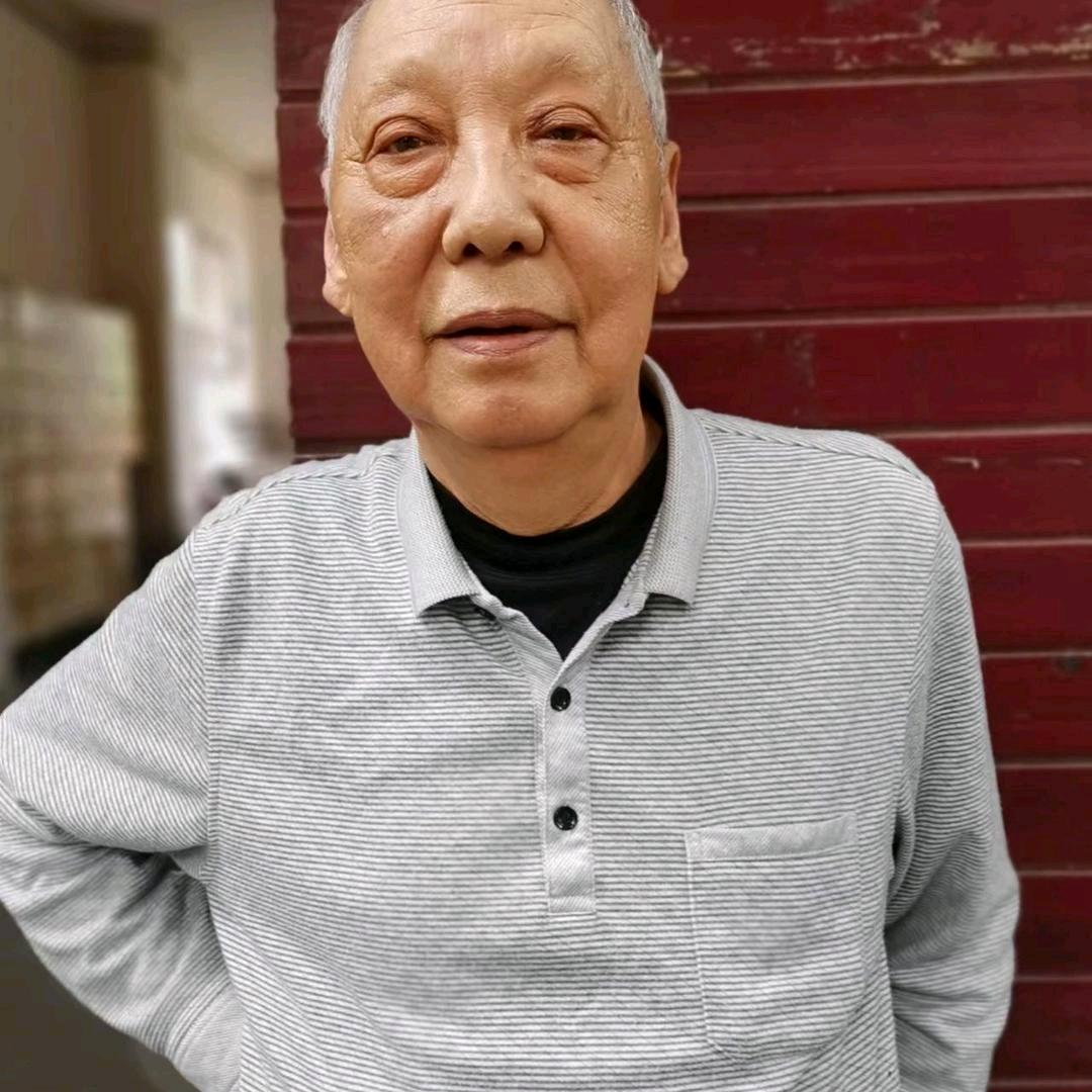 用户7274333414994小人物，