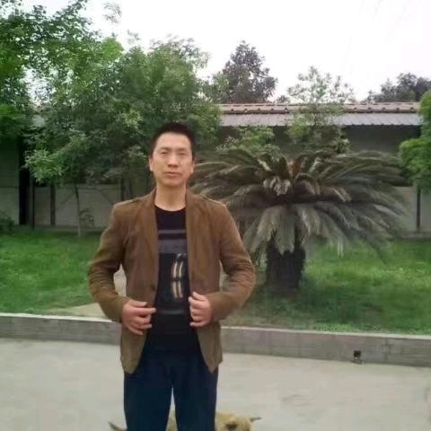 李华