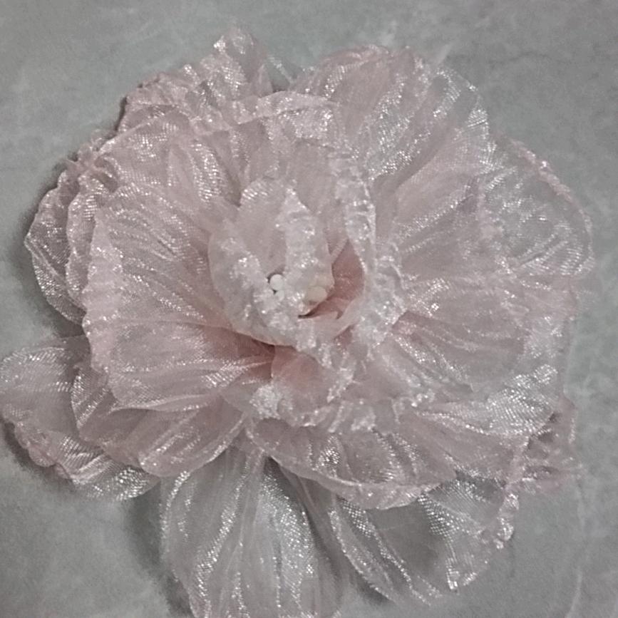 珍珠妹妹做手工