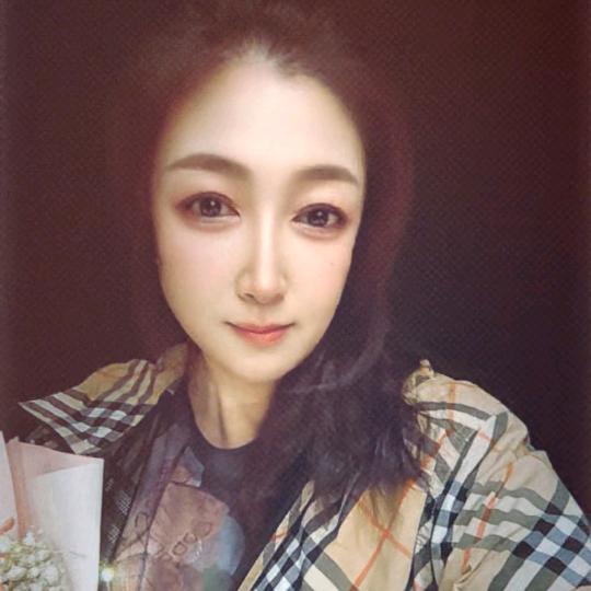依琳🌹