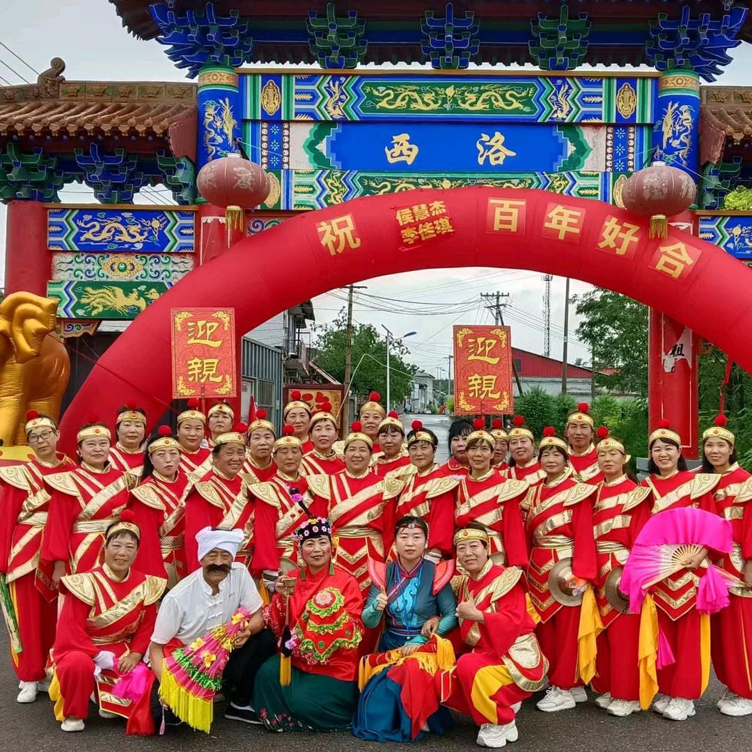 巧姐姐（玲云鼓乐团长）