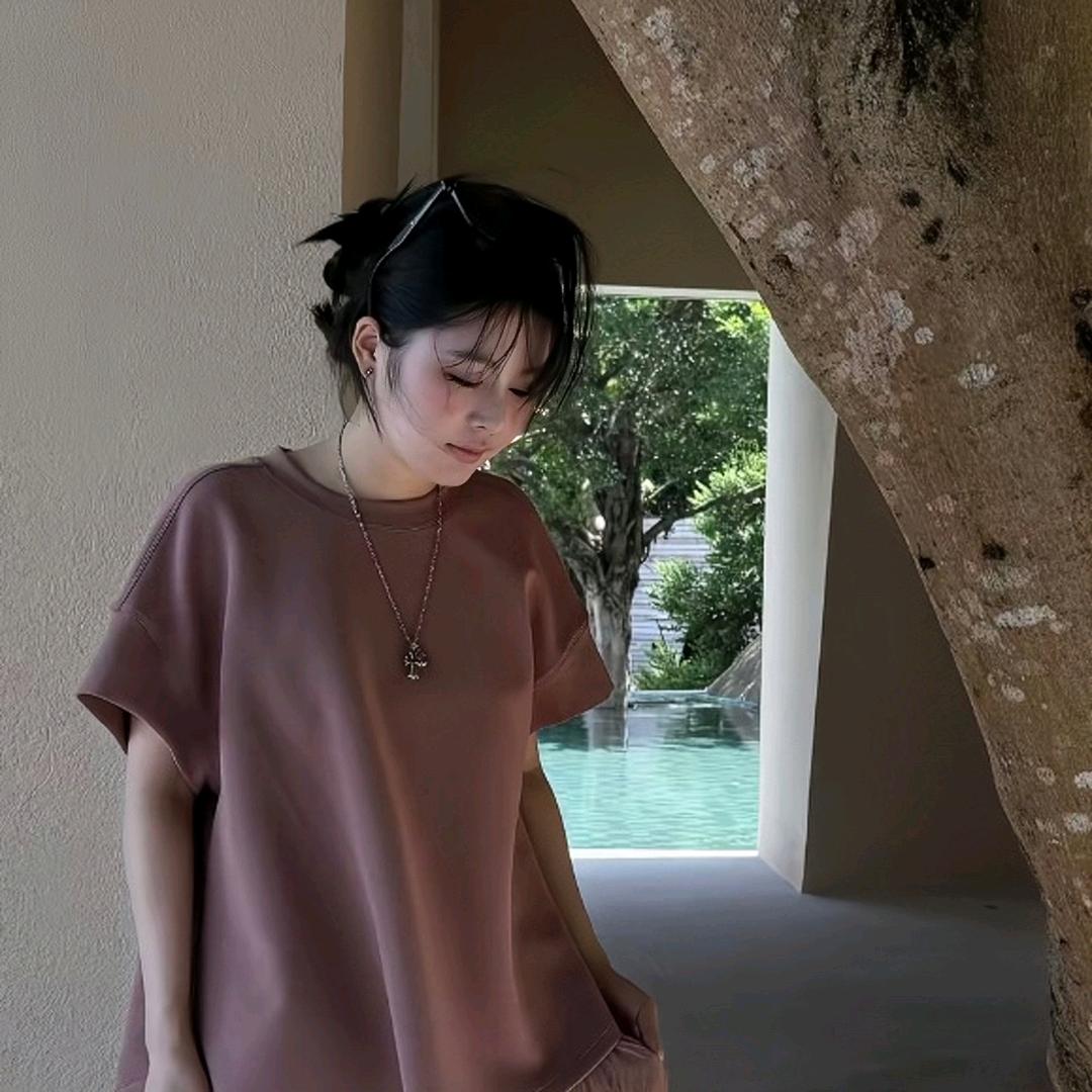 沈球球(穿搭分享）