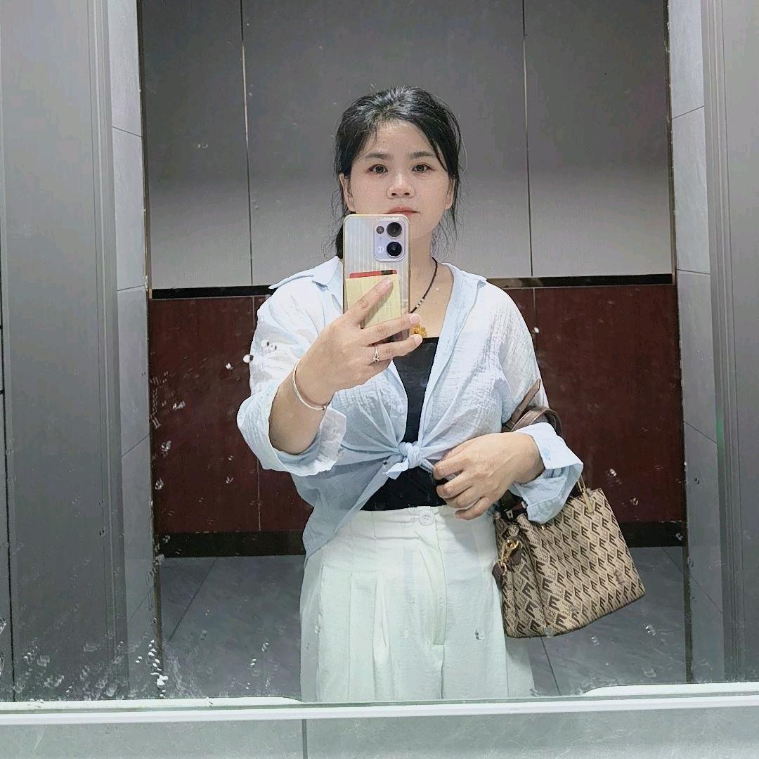 潜山蓝鼎好又多程香