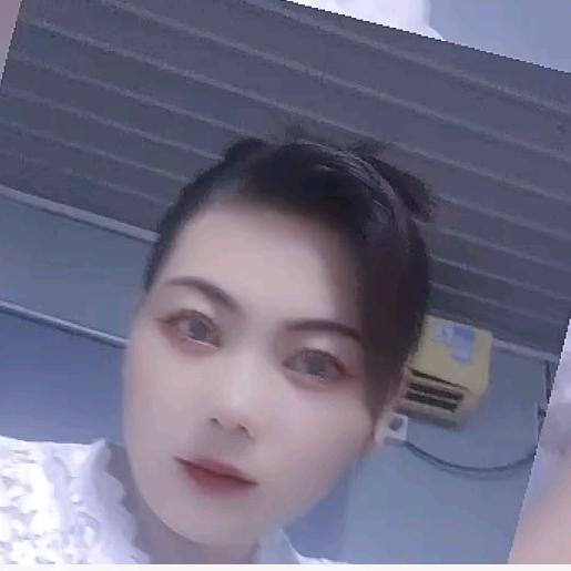 雨后的彩红