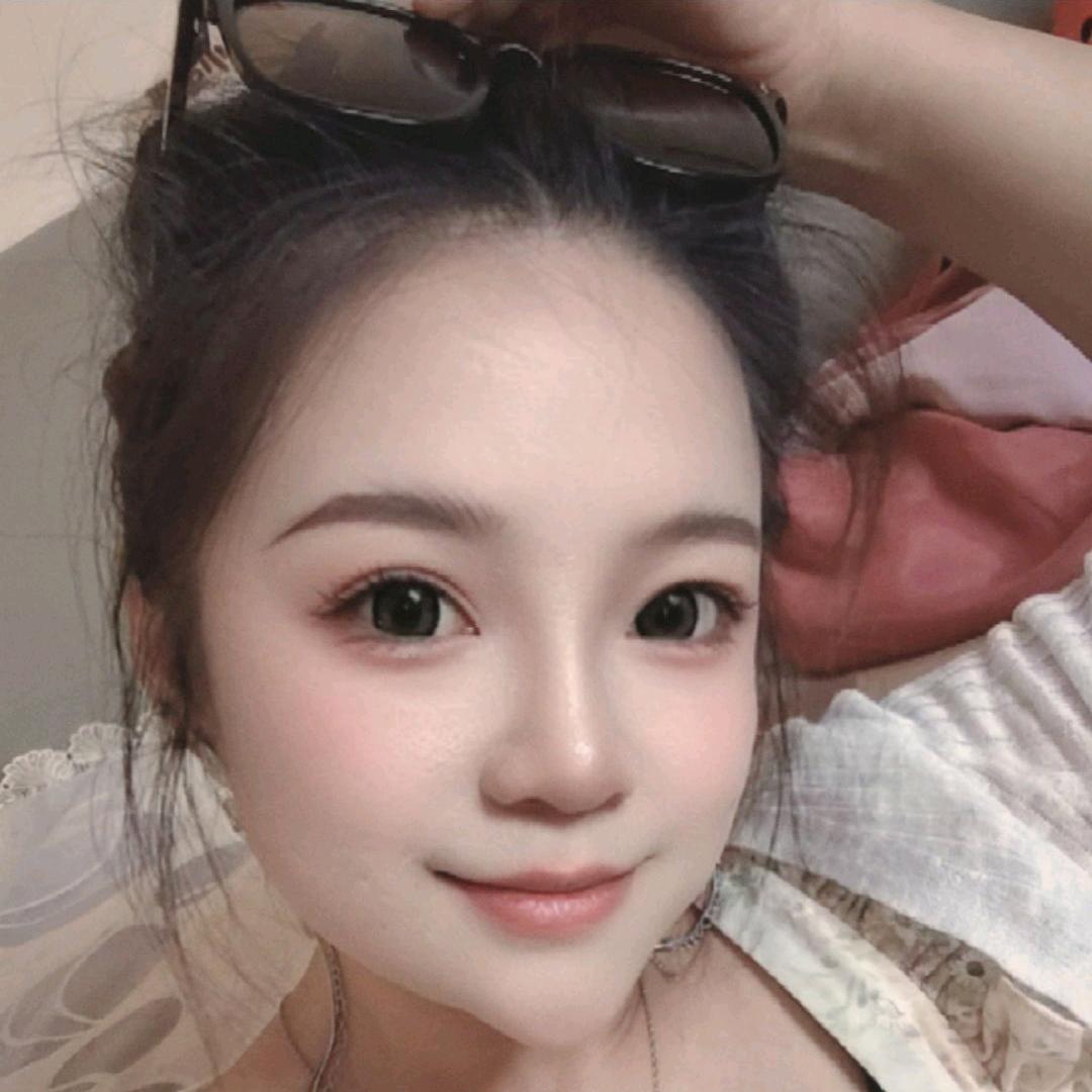一杯冰美式ฅ(• - •)ฅ