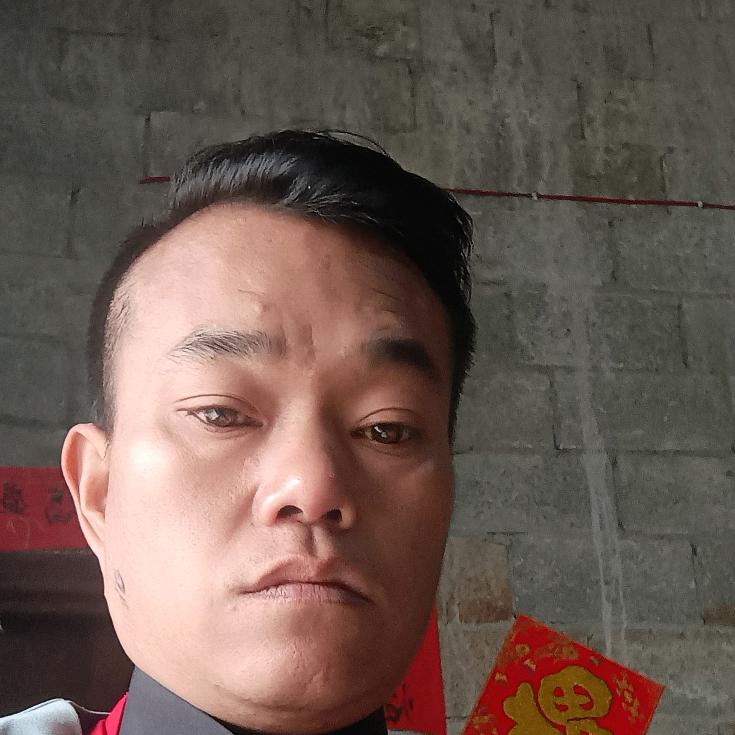孤单男孩