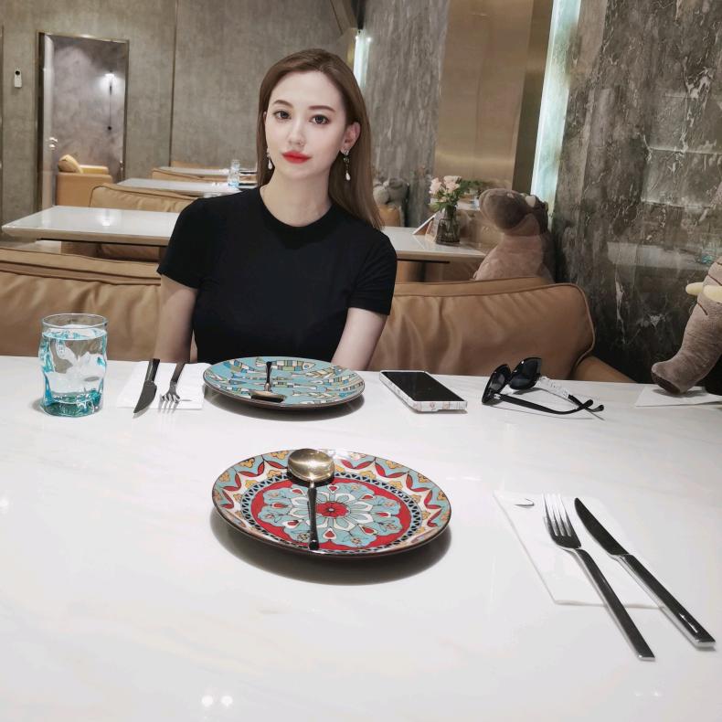 婉婉阿姨